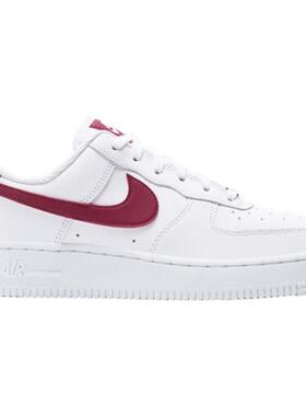 Nike/耐克女运动板鞋平底低帮小白鞋Air Force 1 07 LE正品101190