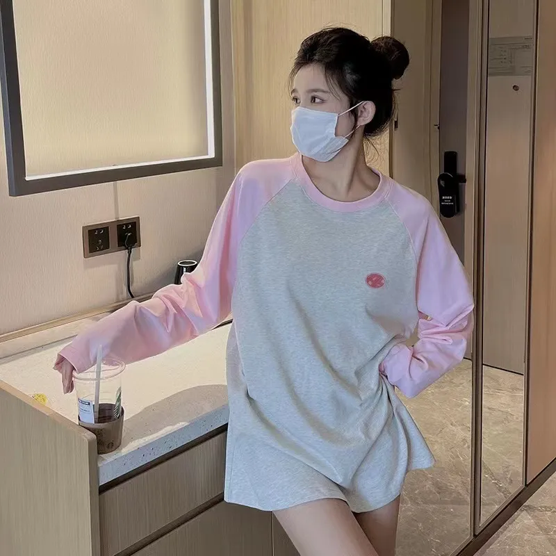 插肩T恤两色拼接简约男女同款