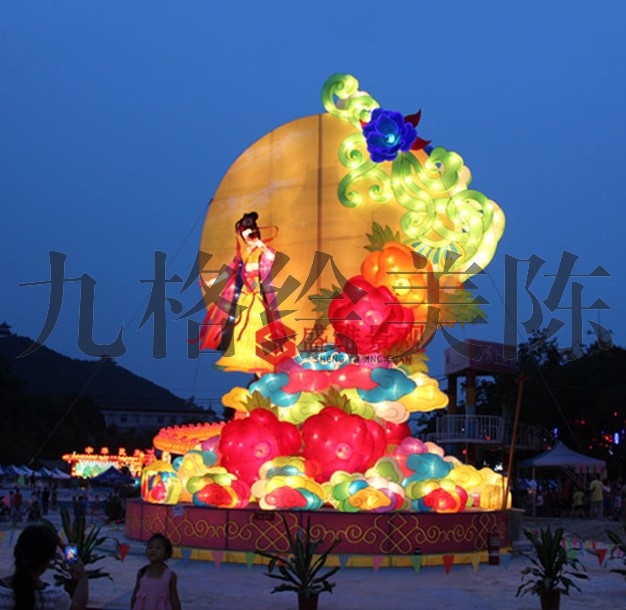 厂家定制中秋节花灯户外灯会灯展装饰大型嫦娥奔月兔子商场摆件