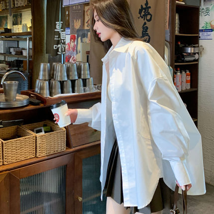 白衬衫宽松慵懒风中长款白色纯棉男友风衬衣女高级感2024新款外衣