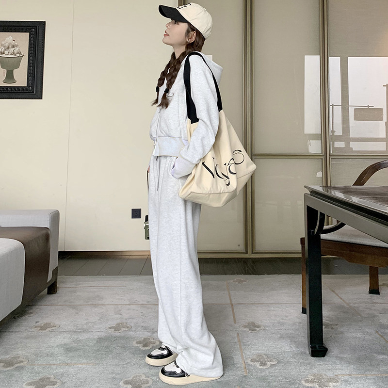 大货已下单主打套装2023春了新款卫衣运动服P155K228，女装运动套装，铱本正襟