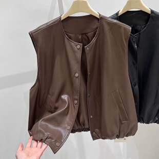 圆领纯色无袖pu皮衣马甲外套女秋季2025新款韩系时尚叠穿坎肩上衣