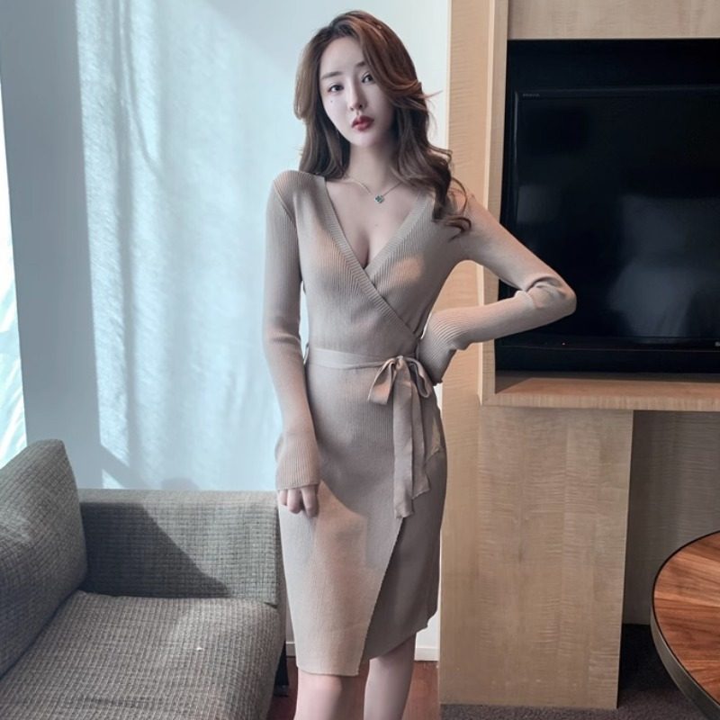 秋冬季新款纯欲风性感女装V领系连衣裙
