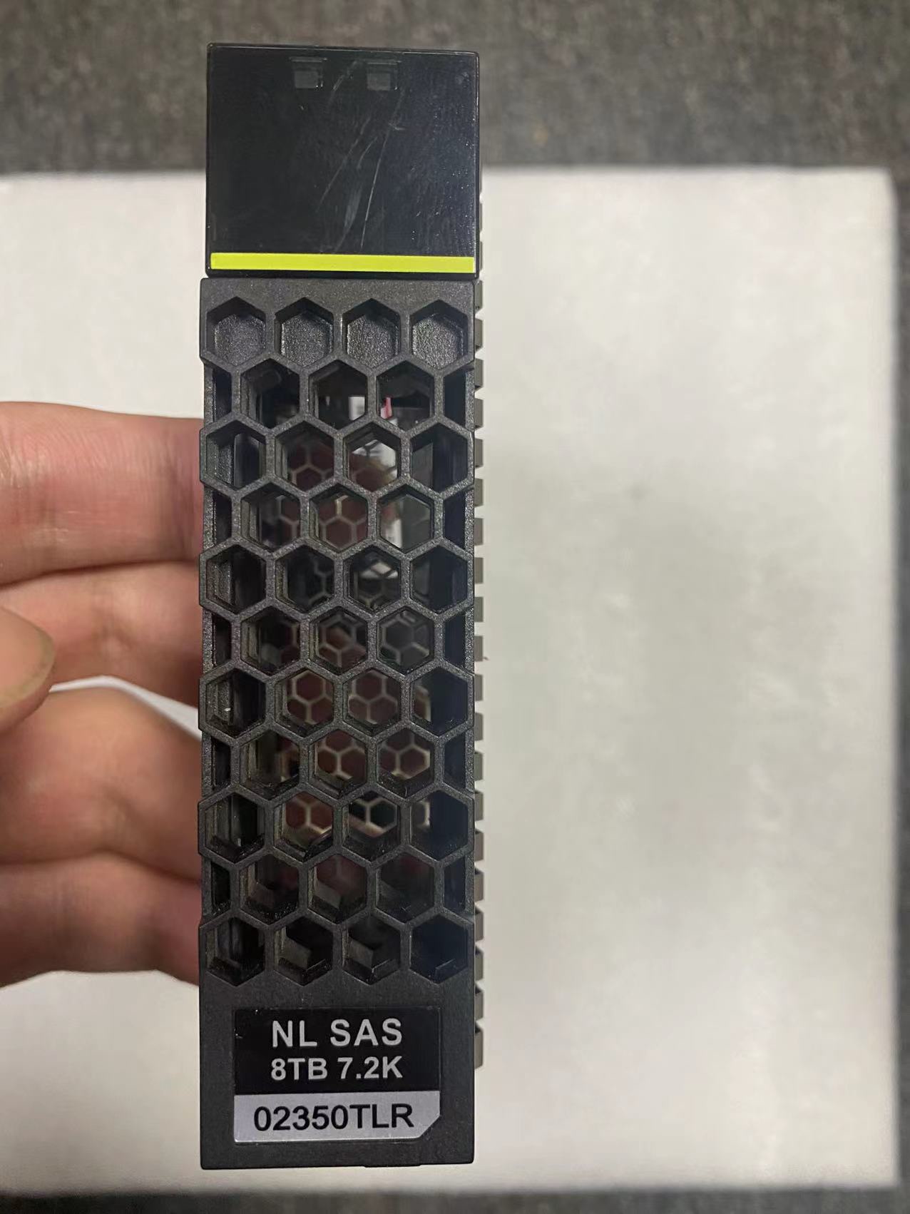 适用于硬盘存储  02350TLR 8T  7.2K   2200 V3/5110 V5通用