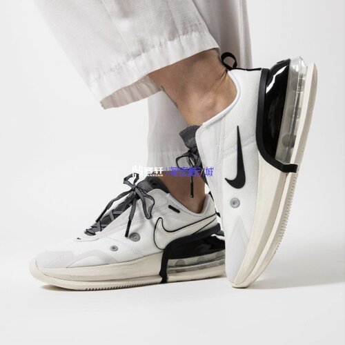 Nike/耐克黑白气垫运动休闲鞋