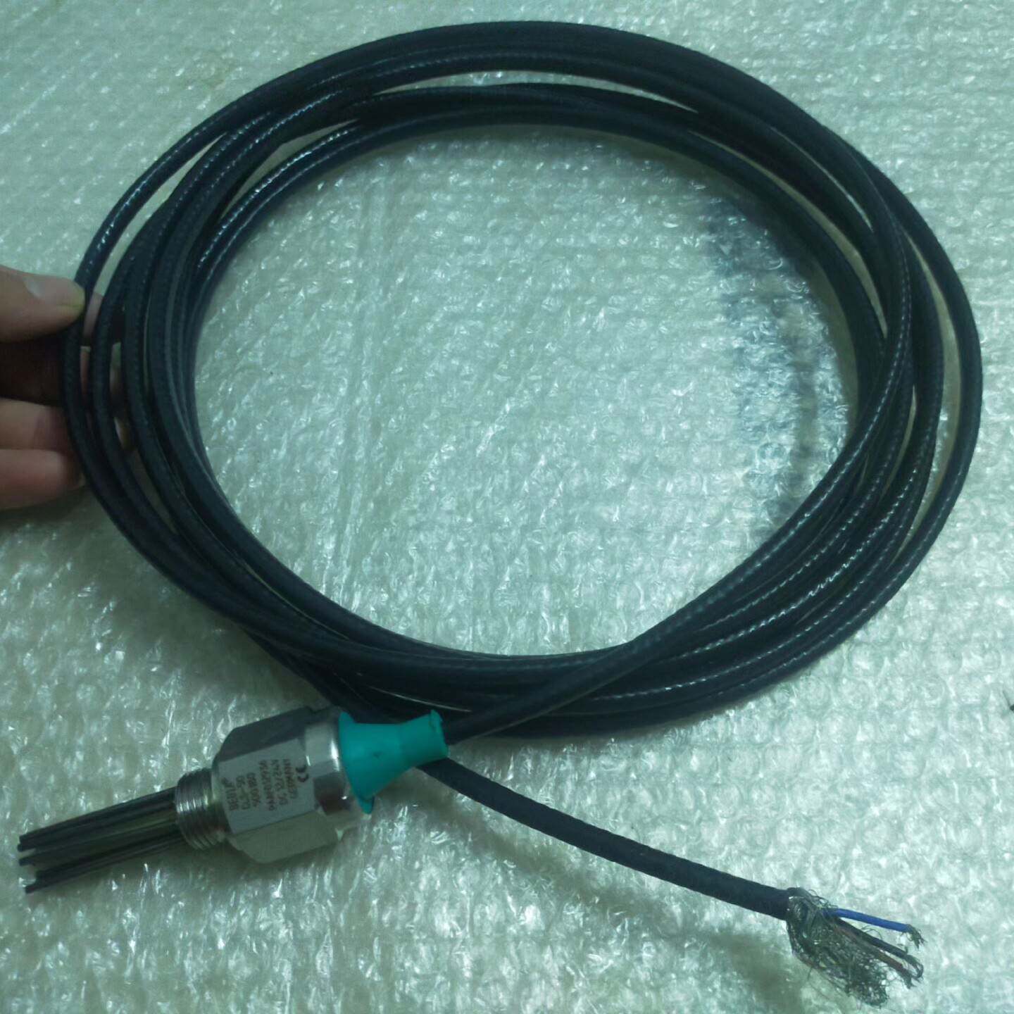 可维修瓦锡兰主机液位开关，图片其它元器件