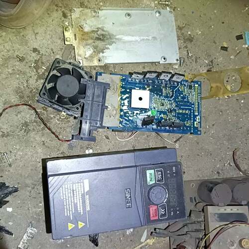 可维修变频器em730-1r5-2B上壳显示板驱动板议价