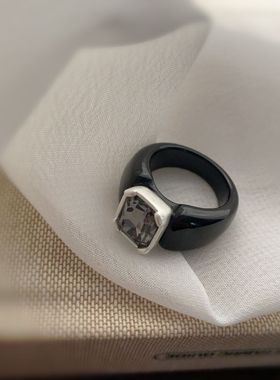 新款树脂亚克力系列戒指黑色复古小众个性设计高级感气质百搭指环