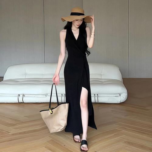 赫本风V领无袖开叉夏季连衣裙