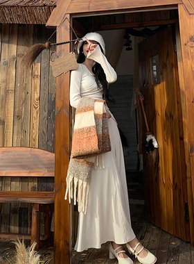 温柔V领修身针织上衣女装高腰半身裙设计感套装秋冬穿搭一整套女