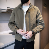 军绿色