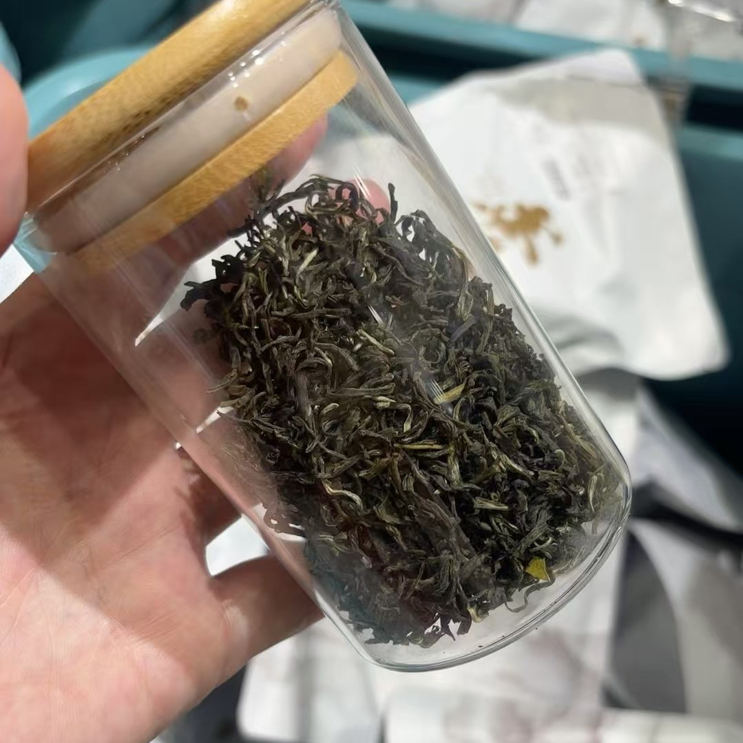代购胖东来茶叶茉莉花茶小白豪 120 元每斤半斤装口粮茶