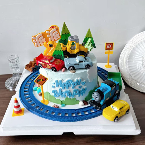 小火车带灯带音乐蛋糕装饰摆件