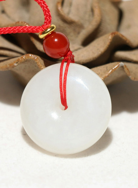 油润9.64克羊脂白玉平安扣挂件吊坠新疆和田玉