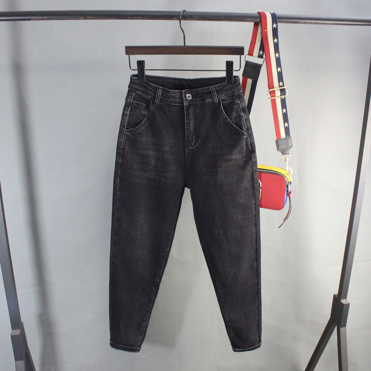 女宽松哈伦牛仔裤水洗小脚长裤子大码弹力春夏萝卜裤显瘦网红百搭