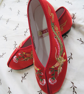 小花园福牌〖正品〗绣花鞋--双凤绣花女鞋新娘鞋女士鞋布鞋931