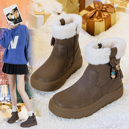 大码女鞋41到43厚底加绒保暖雪地靴2025冬季新款复古流苏大棉短靴