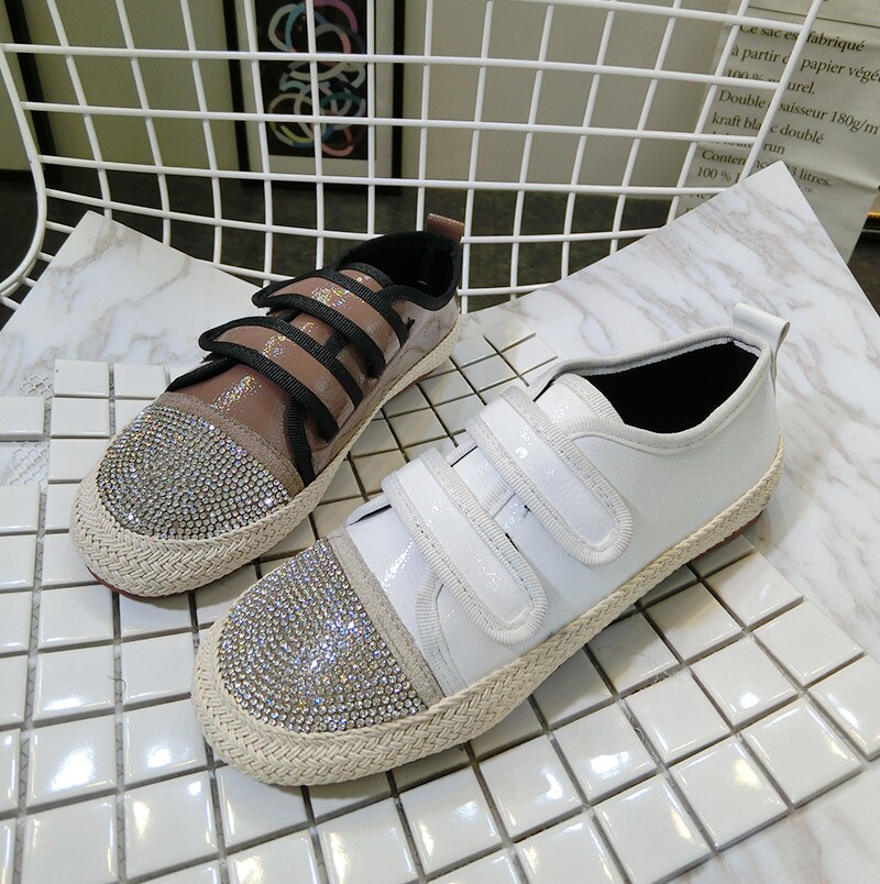 韩版春圆头漆皮满钻水钻魔术贴平底鞋低帮鞋休闲鞋渔夫鞋单鞋女鞋