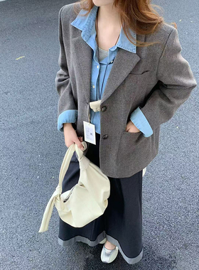 CoMo 2025新款秋冬季高级感加厚西装毛呢外套大衣631099