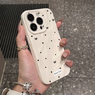 Polka Dot Butterfly Wrinkle Phone Case 适用 iPhone 17 Pro Max 15 14 Cute Cartoon Protective Cover