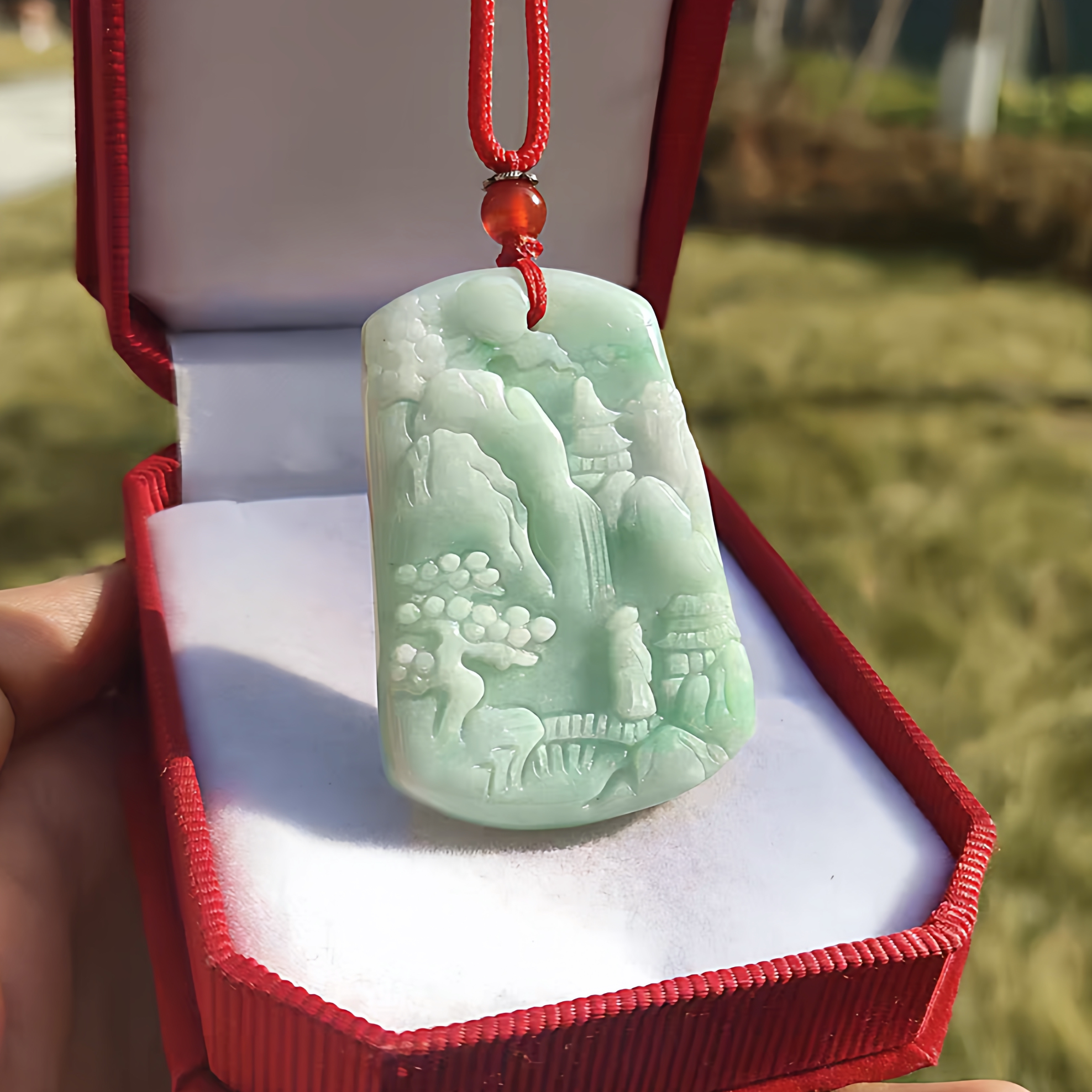 翡翠玉A货山水牌吊坠挂件附证书