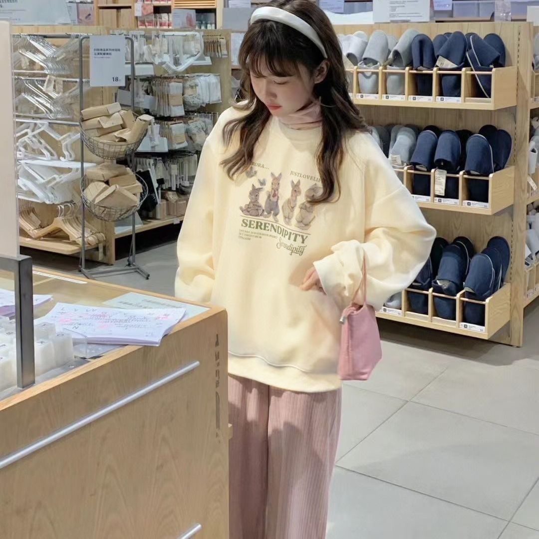 秋冬新款女装可爱复古卡通小兔印花宽松圆领长袖卫衣上衣女