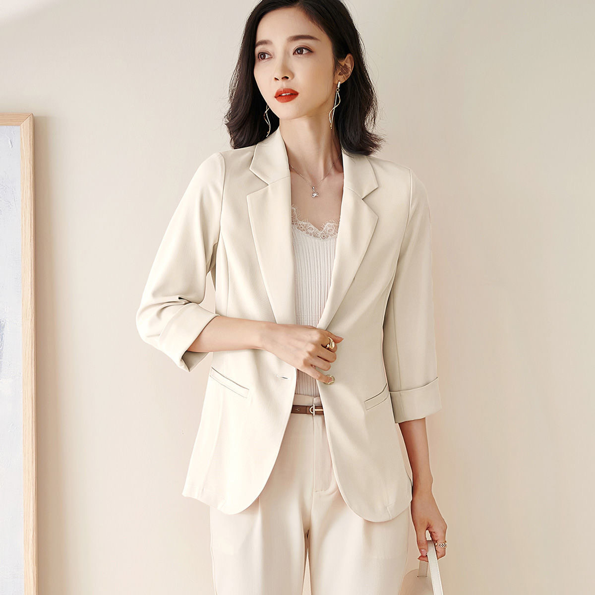 2026春夏新款知性优雅一粒扣修身显瘦休闲百搭七分袖西装外套女士