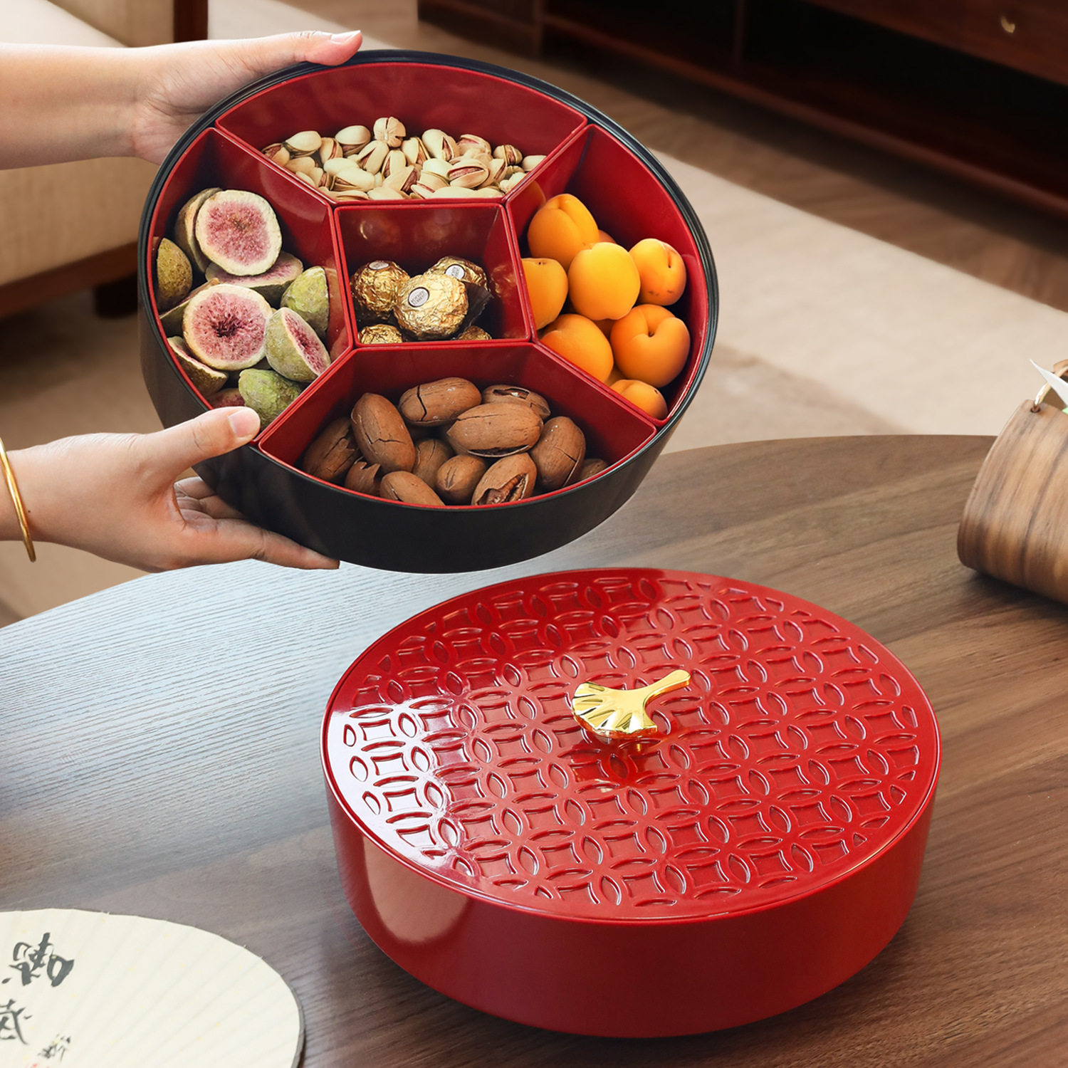 显初2025新款旋转果盘客厅家用糖果盒乔迁结婚零食干果盒五分格盒
