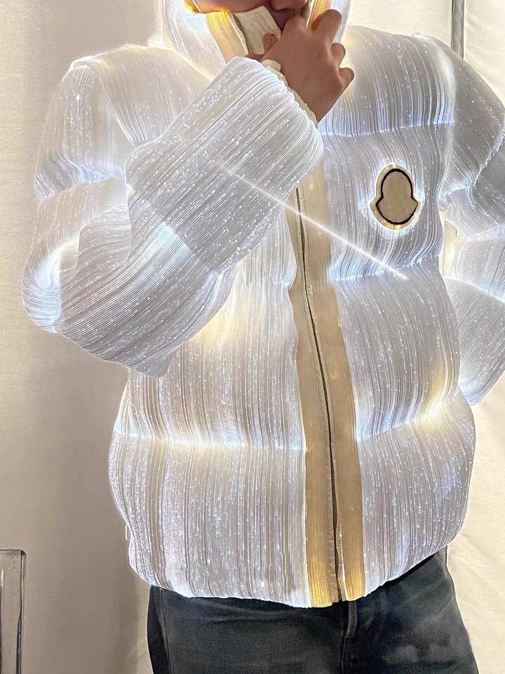 PUFFER PALM ANGEL LUCES