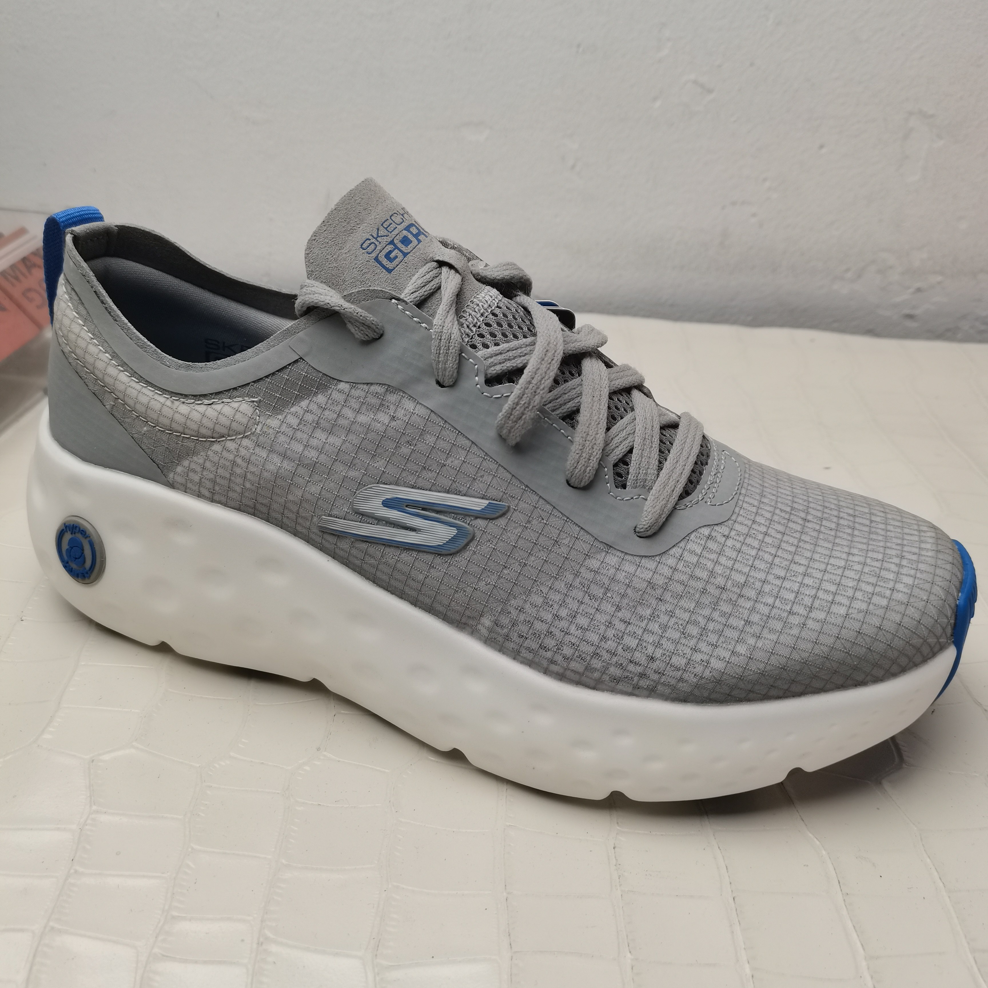 Skechers斯凯奇断码特价，微瑕疵，介意慎拍！细节问客服（10号）