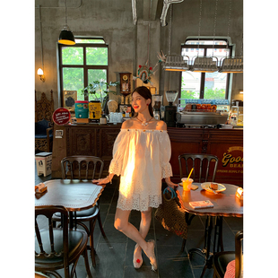 今屿花花减龄韩系夏日穿搭一整套一字肩上衣套头镂空衬衫 蕾丝短裤