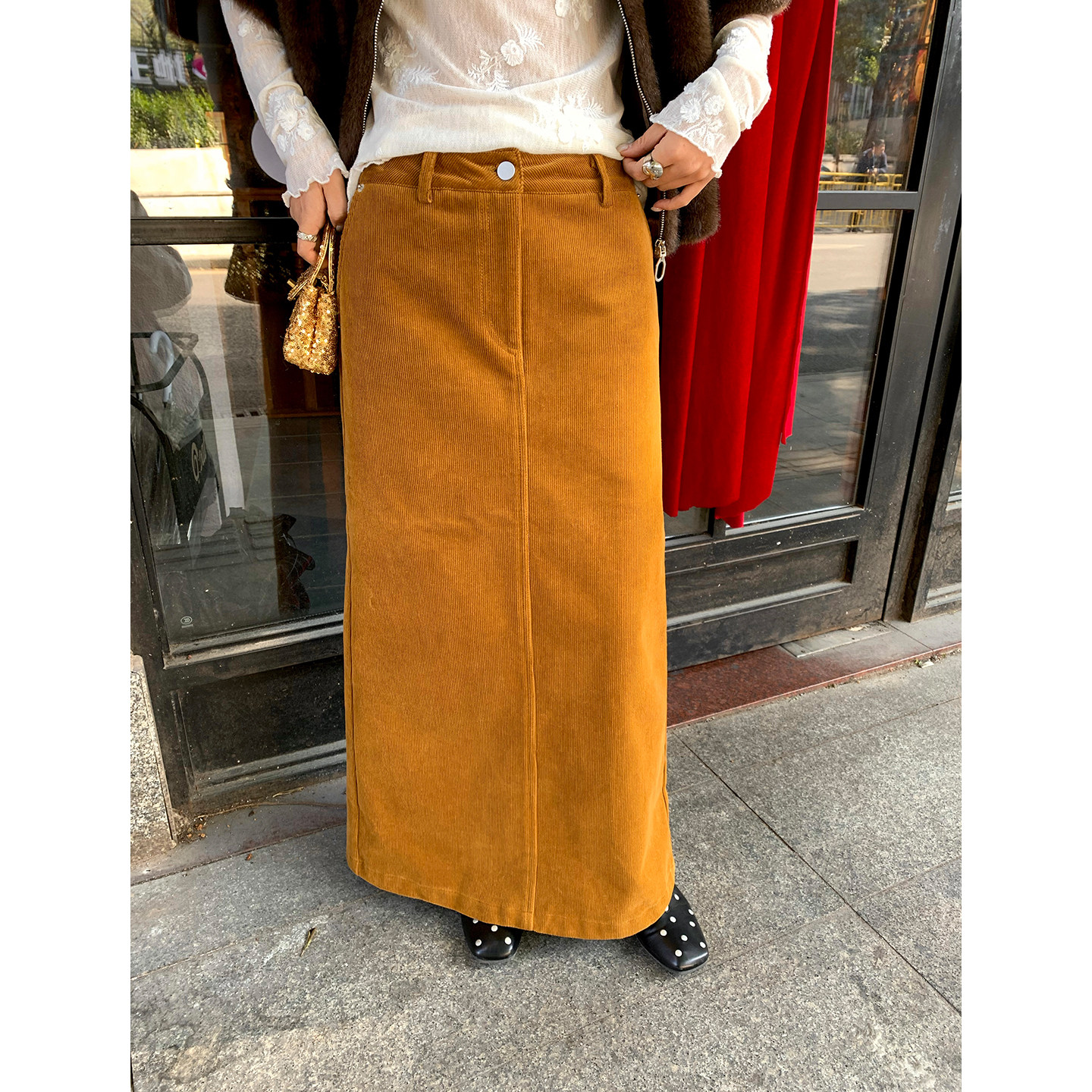 今屿花花超好看冬装半身裙女2026年新款设计感灯芯绒加绒开衩半裙,女装/女士精品,半身裙,淘宝优惠券,粉丝福利购,淘宝优惠卷