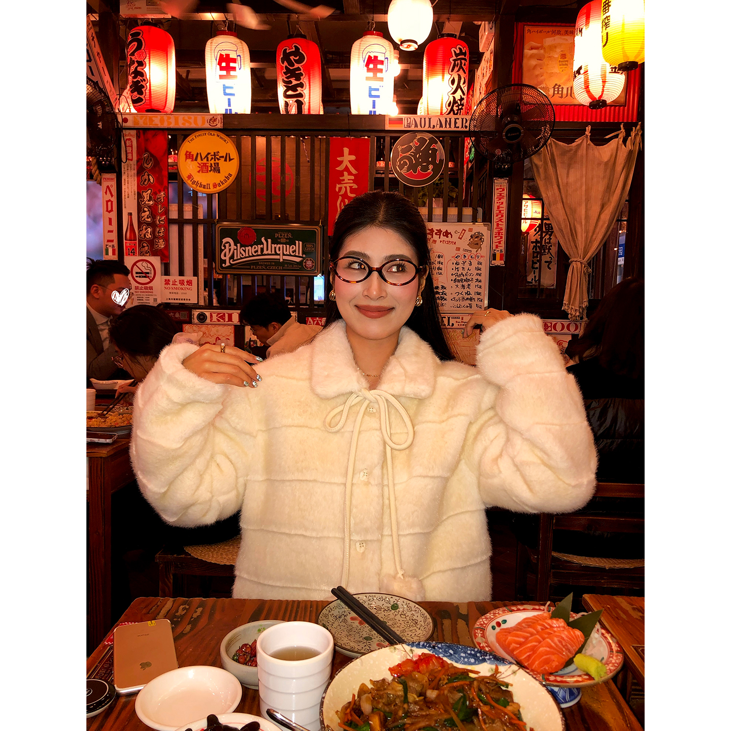 今屿花花  tefamani 12月08日20:00点上新 羽绒服毛毛外套女