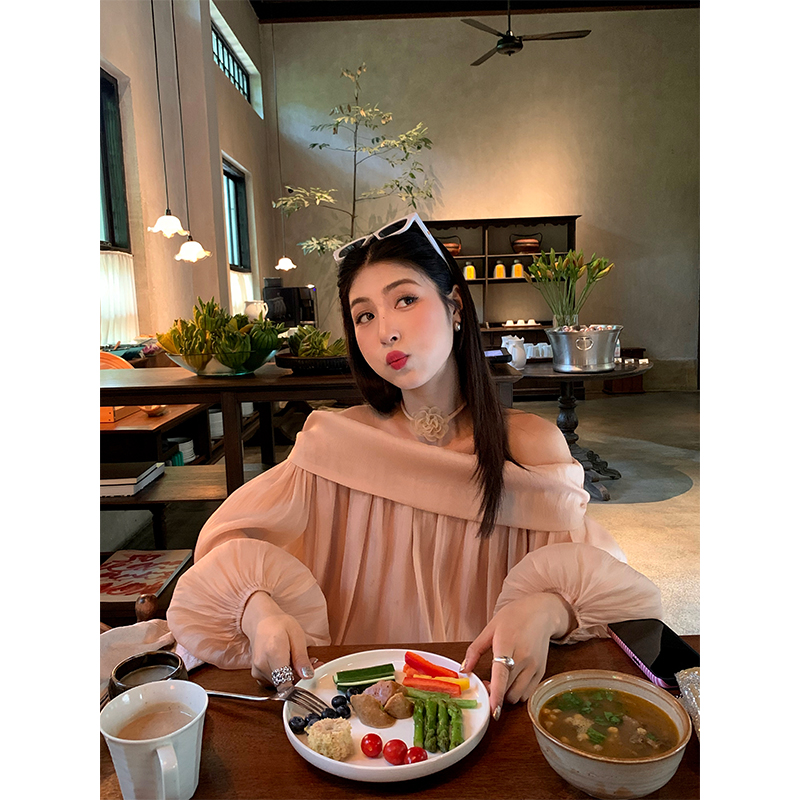 今屿花花一字肩长袖宽松衬衫女夏