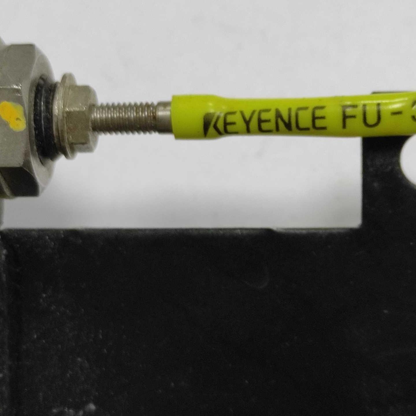 FS-V21RP FU-35FZ KEYENCE原装拆机PNP光纤放大器光纤线测试OK