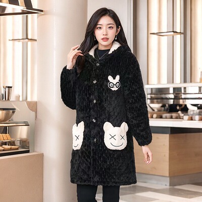 艾得妮聚酯纤维简约中老年女装