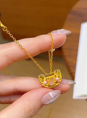 金店同款沙镂空凤华桃豆蔻