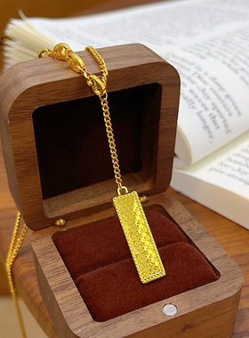 金店同款沙龙麟小条方牌吊