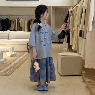 末小蒙童T恤2026春款女童韩版字母卡通短袖儿童圆领宽松休闲上衣