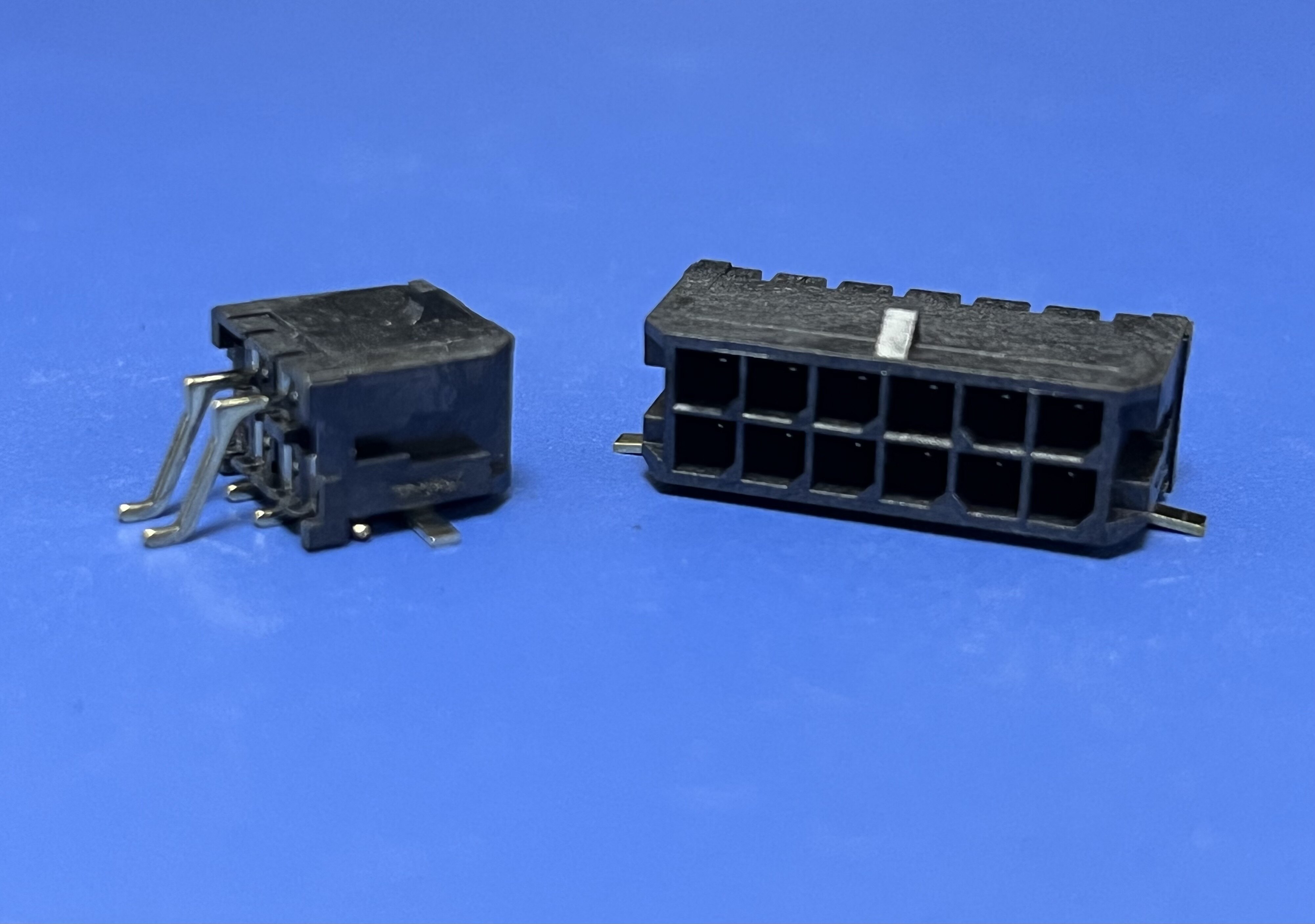 600V8.5A主板电源连接器