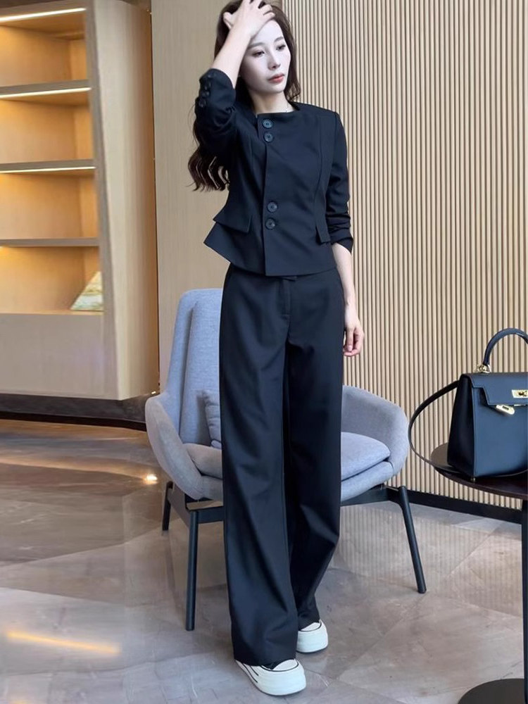 套装女春秋季2025新款高级感西装外套阔腿裤子休闲时尚洋气两件套