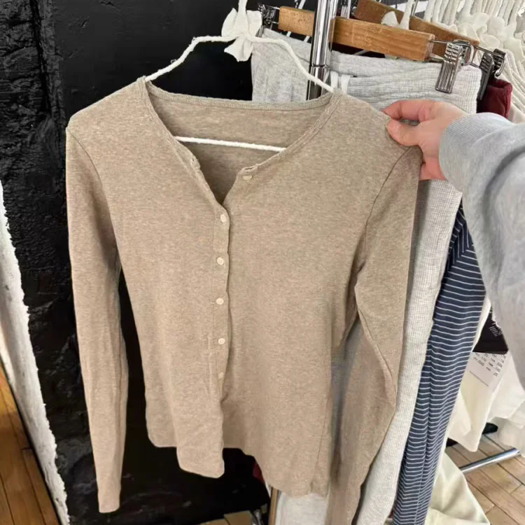 Brandy Girl美式复古辣妹纽扣开衫长袖bm修身显瘦甜美百搭上衣女,女装/女士精品,T恤,淘宝优惠券,粉丝福利购,淘宝优惠卷