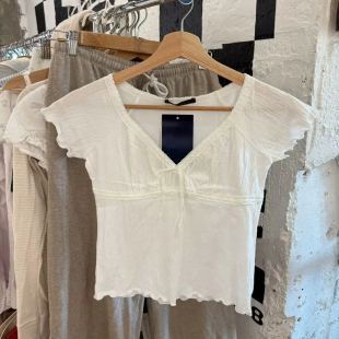 T恤bm纯欲百搭上衣 复古V领蝴蝶结系带木耳边短袖 Brandy Girl美式