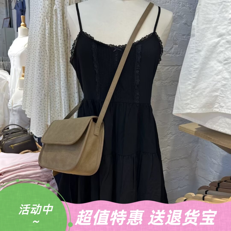 显瘦百搭辣妹蕾丝吊带连衣裙