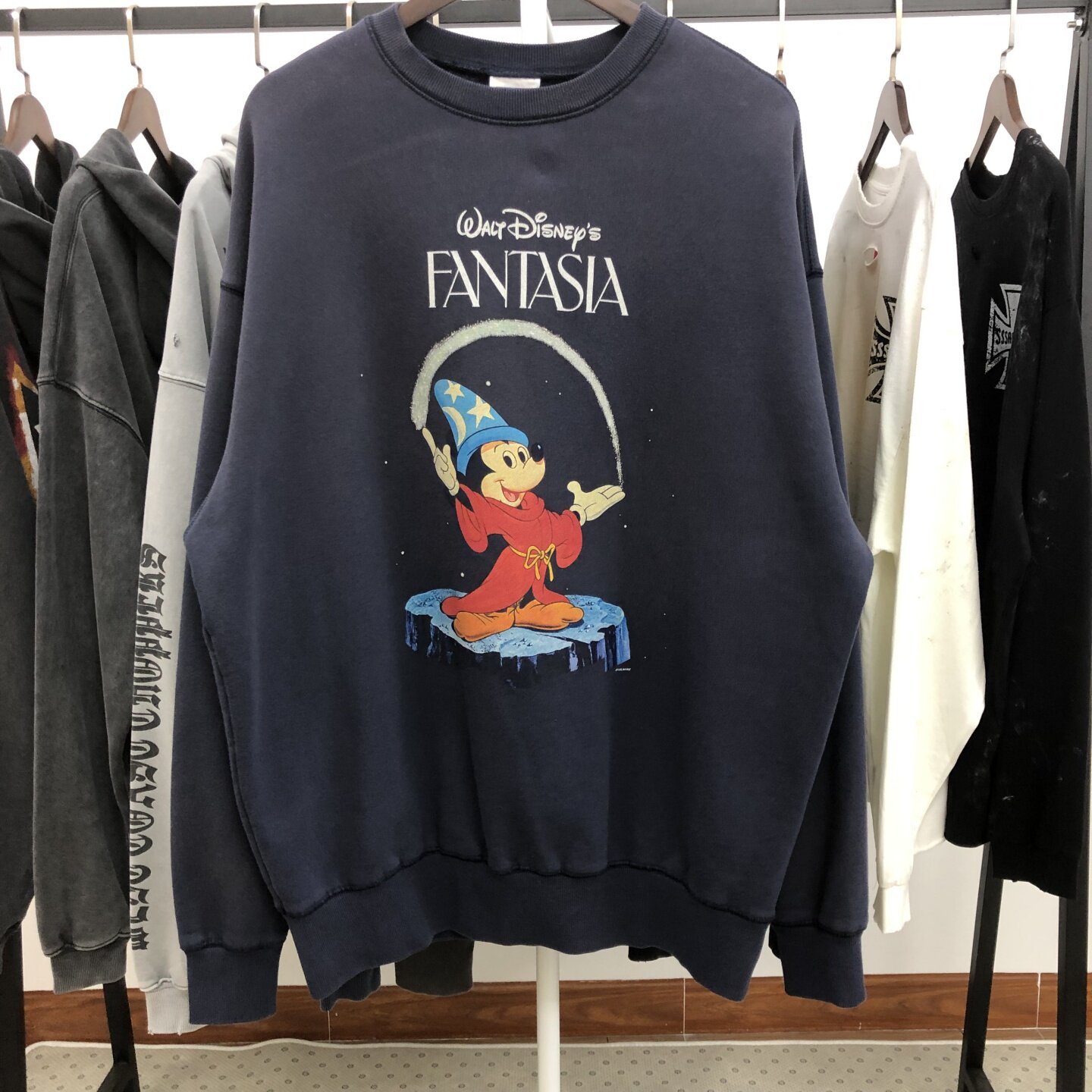 Saint Michael 25SS “奇幻魔法FANTASIA”米奇联名做旧圆领卫衣
