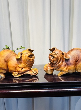 香樟木手作福气猪一对整料家居办公装饰喜庆工艺摆件32×16×19