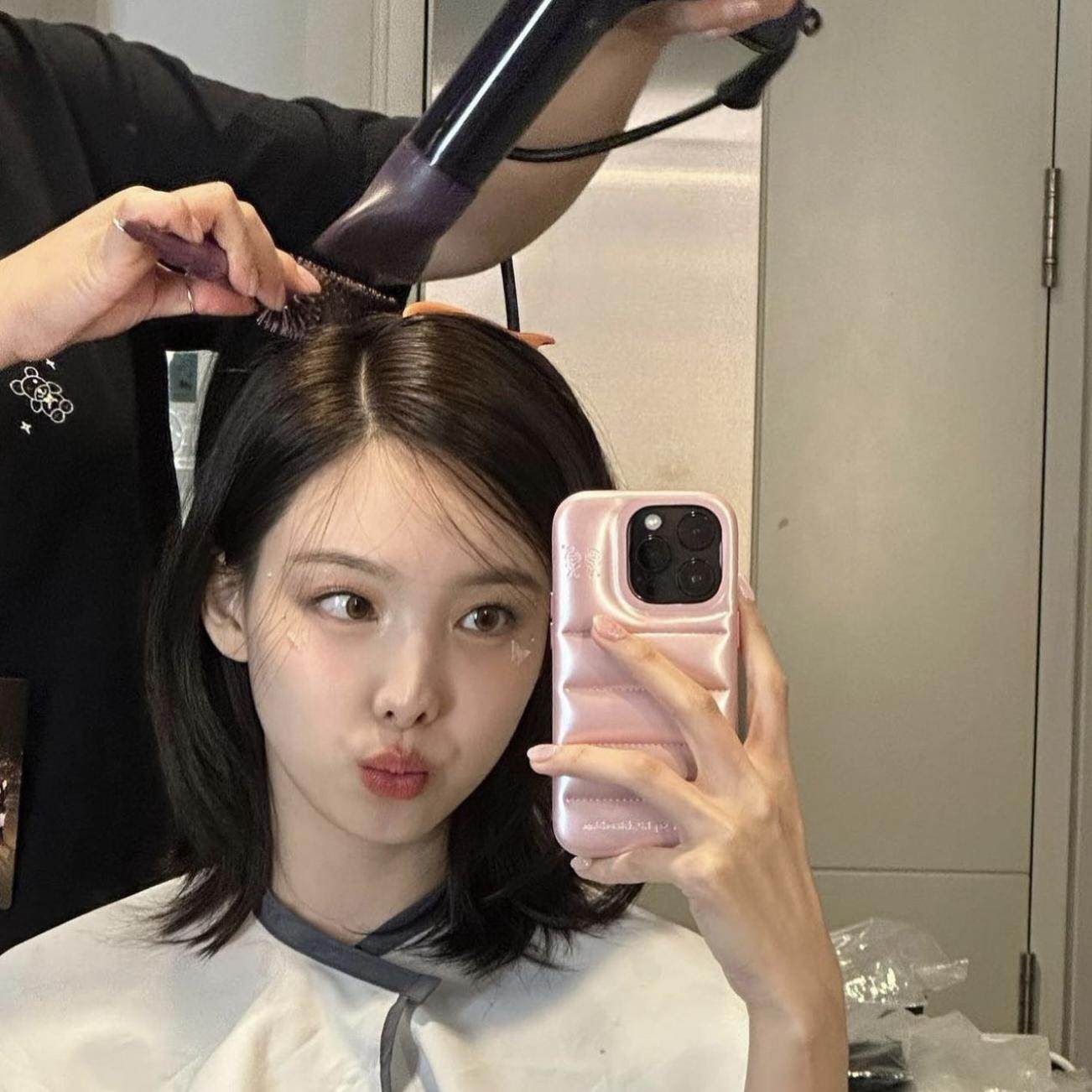 韩国ins博主同款潮流网红樱花粉iPhone17/16promax/15pro/14/苹果13高级感羽绒壳防摔半包保护套网红新款,3C数码配件,手机保护套/壳,淘宝优惠券,粉丝福利购,淘宝优惠卷