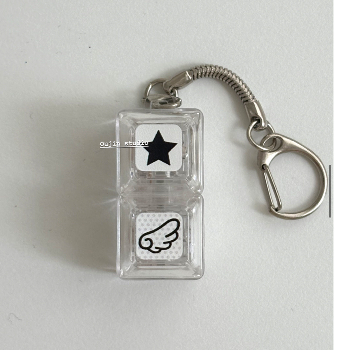 韩系ins创意设计会发光的星星翅膀键盘钥匙扣包包挂件airpods配饰,节庆用品/礼品,钥匙扣,淘宝优惠券,粉丝福利购,淘宝优惠卷