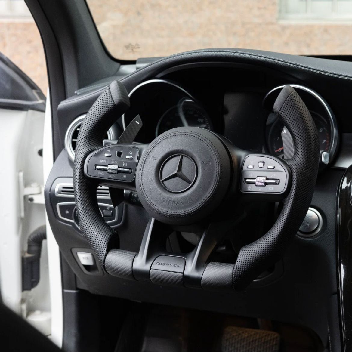 奔驰A级C级E级GLC GLE方向盘 奔驰AMG碳纤维方向盘改装定制升级