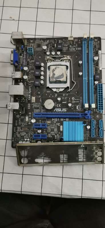 拆机华硕H61+i72600处理器板U一起便宜处理了